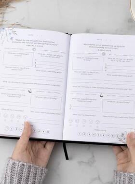 English自我关面爱计划本每冥想日记本自填日本期金日边布P利邦（