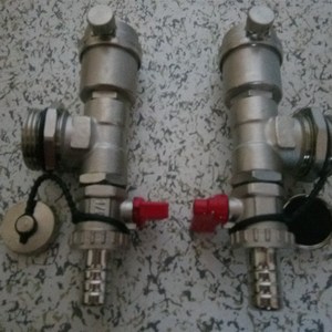 伟星地暖分水器铜镀镍一体y锻造双球阀分水器采暖全铜分水器