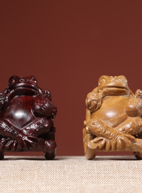 金蟾手把件自在惬意文玩趣味