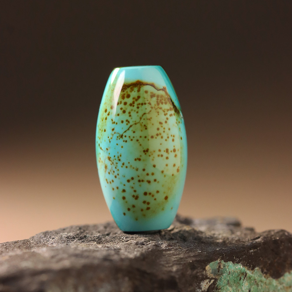 小福绿松石荟馆原矿高瓷雨点松特色绿松石桶珠文玩配饰