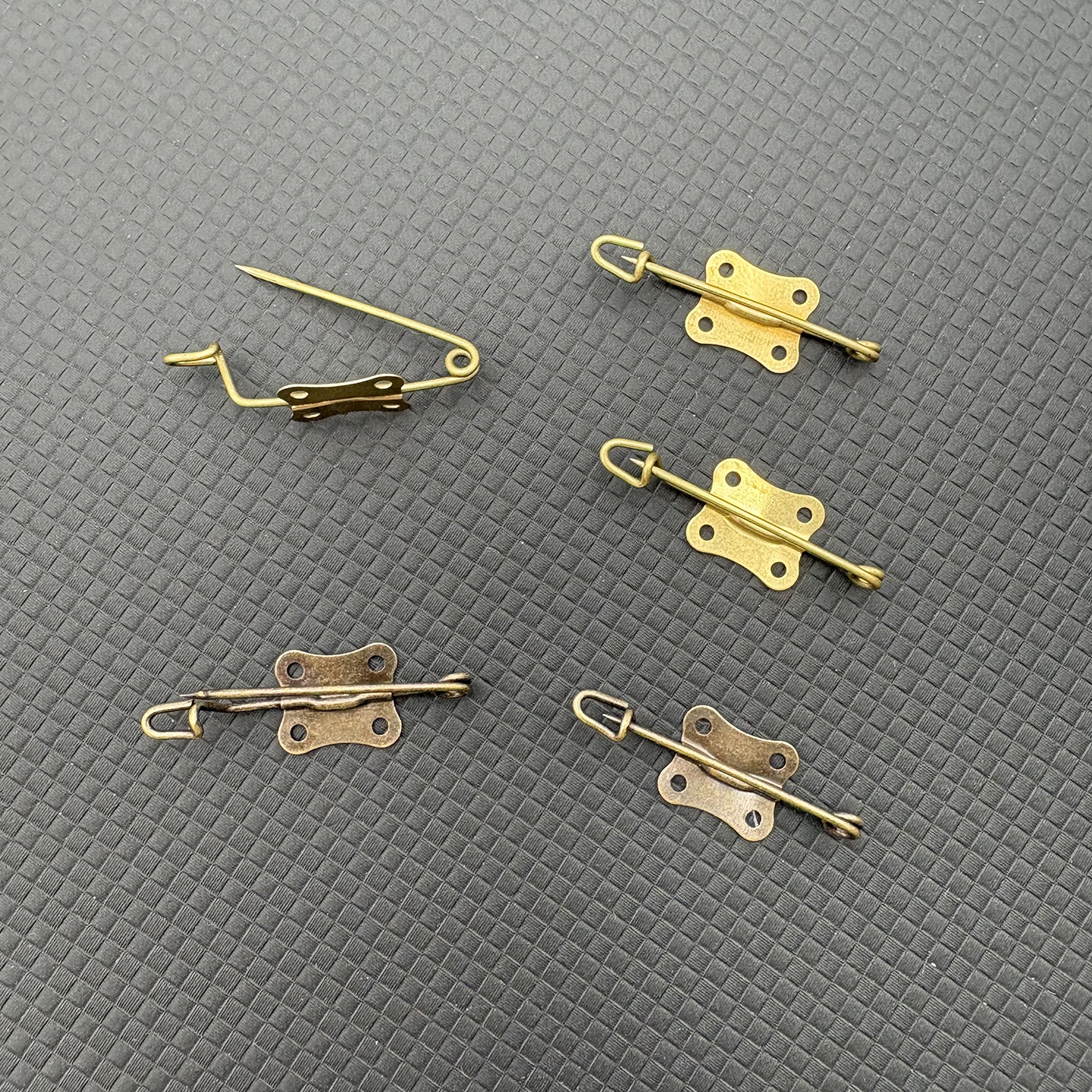 手工胸花带孔金属安全别针扣DIY青古铜色简易针材料胸针配件饰品