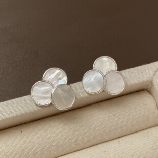 气质ins风白贝母耳钉925银针时髦几何造型温柔百搭小众感耳饰