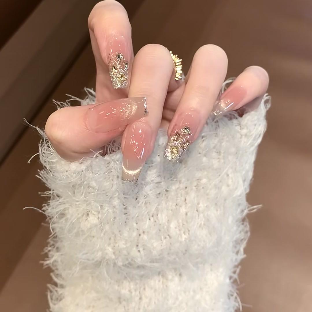 穿戴甲上色度正常规格手工氛围感