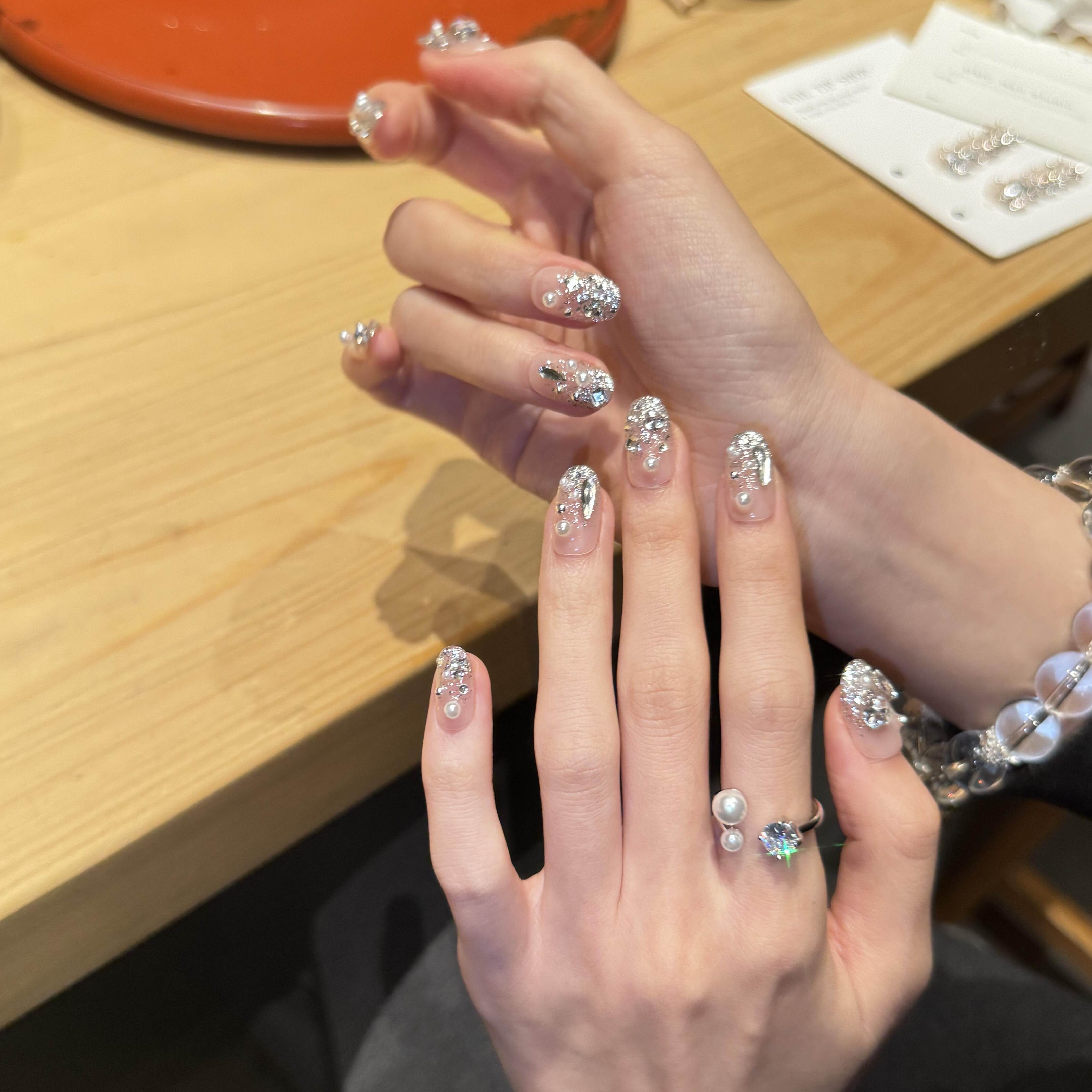 璀璨人生裸色纯手工短款高级穿戴甲显白仙气爆闪裸色渐变甲片美甲,彩妆/香水/美妆工具,穿戴甲/甲片,淘宝优惠券,粉丝福利购,淘宝优惠卷