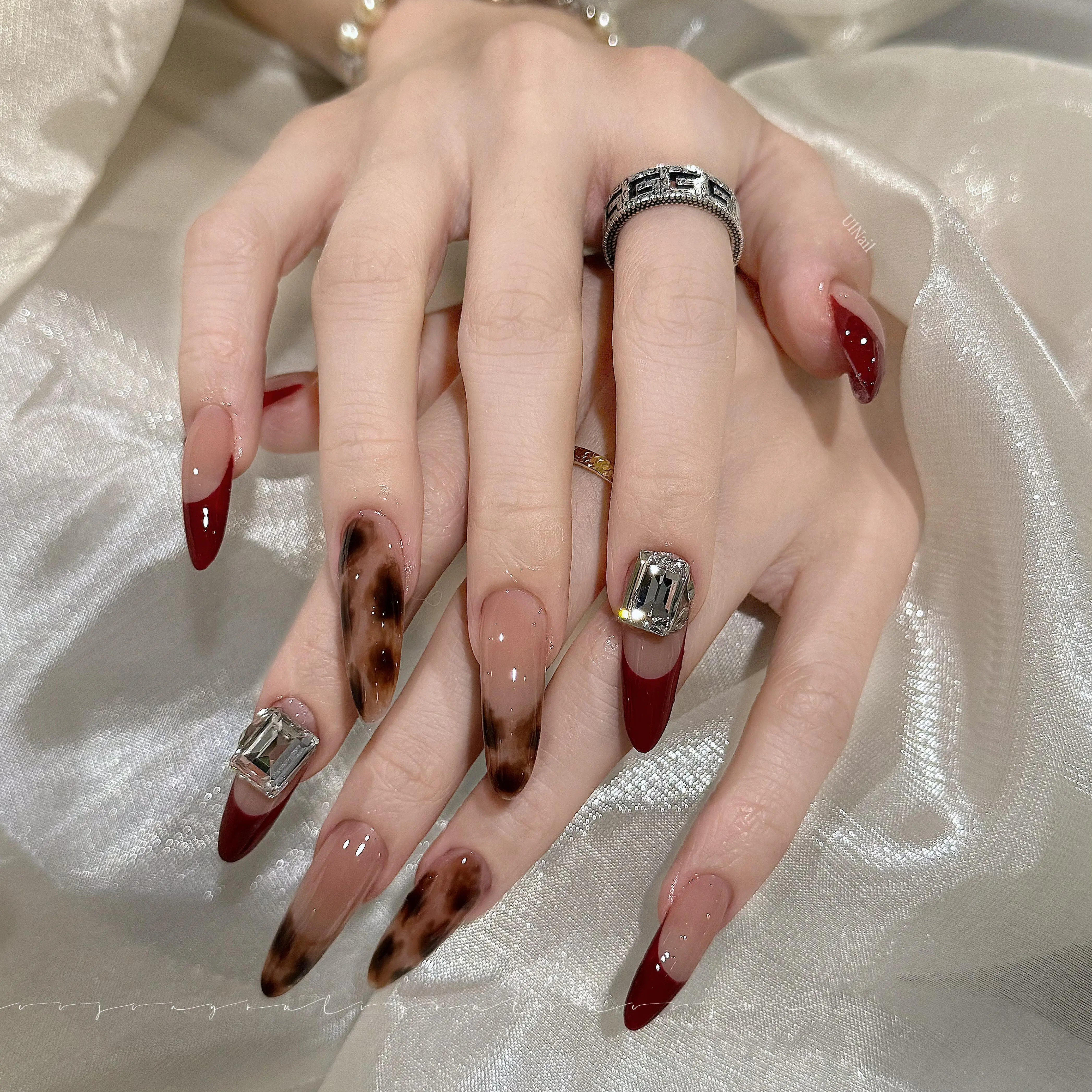 新款纯手工豹纹水钻穿戴甲