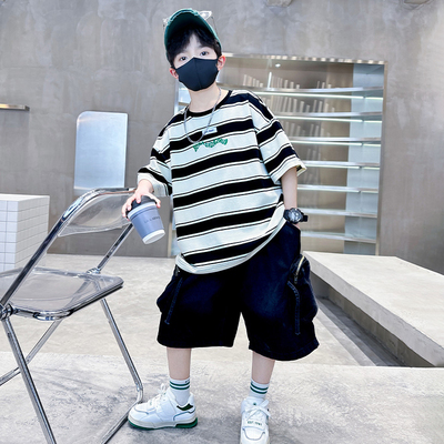男童短袖T恤夏装2025新款纯棉痞帅儿童夏季条纹套装半袖上衣潮牌t