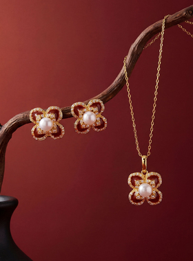 Manreya玛芮雅项链鸿运四叶草淡水珍珠项链耳夹套装女新年红饰品
