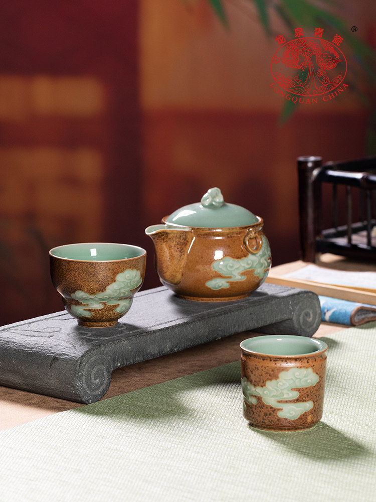 龙泉青瓷快杯一壶两杯户外茶壶手提袋陶瓷旅行功夫茶具