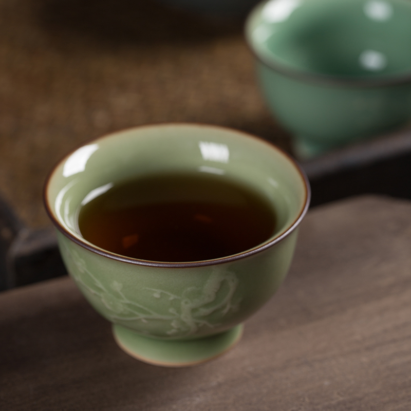 龙泉青瓷中式主人杯品茗杯