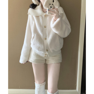 美式复古白色羊羔毛绒短裤外穿女春秋新款街头辣妹修身超短热裤子