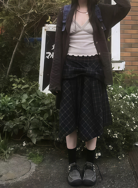 韩系小众格纹不规则半身裙秋冬新款中长裙设计感格子好看黑色裙子