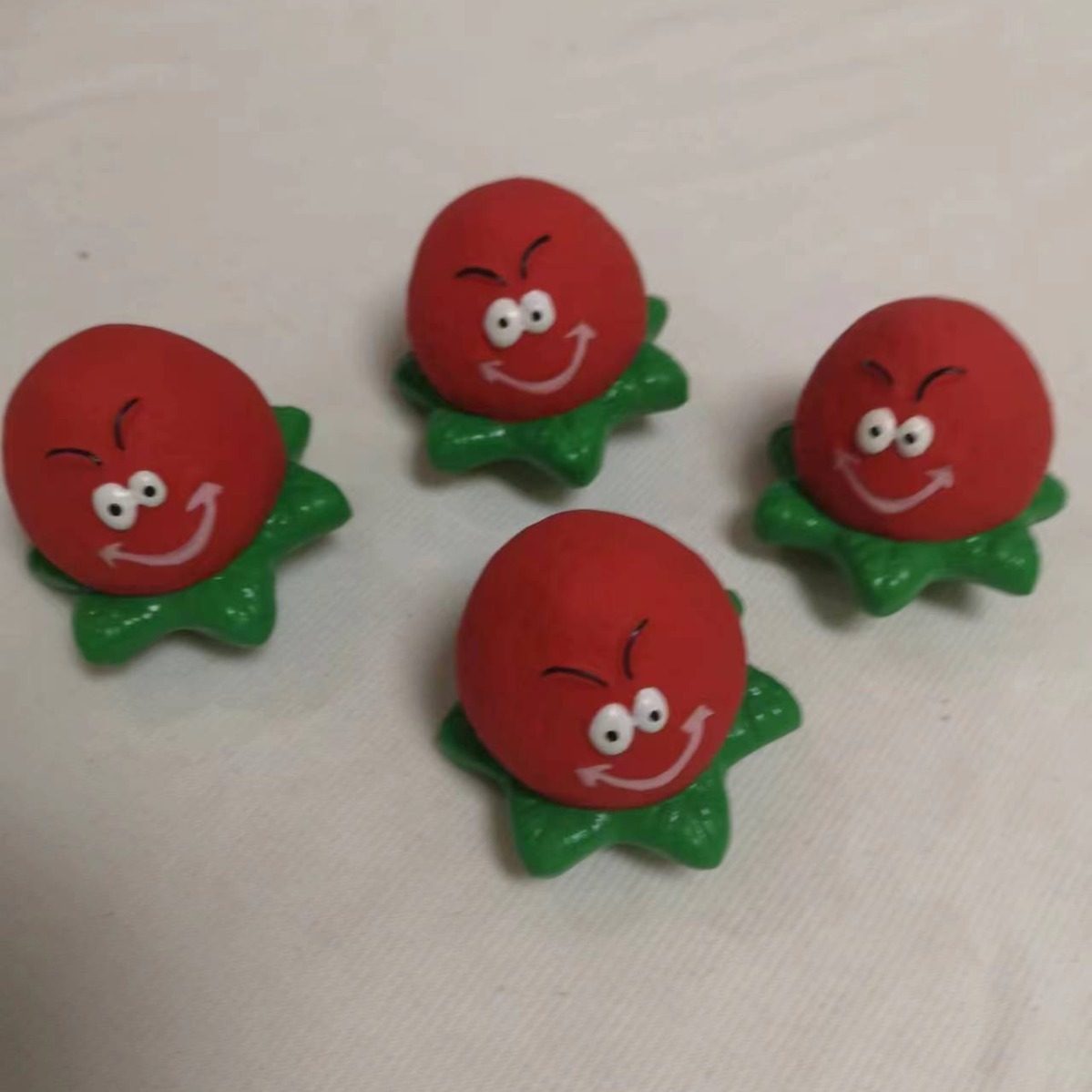 乐趣发泄宠物玩具解压捏捏批发创意水球草莓款爆,宠物/宠物食品及用品,橡胶球/球形玩具,淘宝优惠券,粉丝福利购,淘宝优惠卷