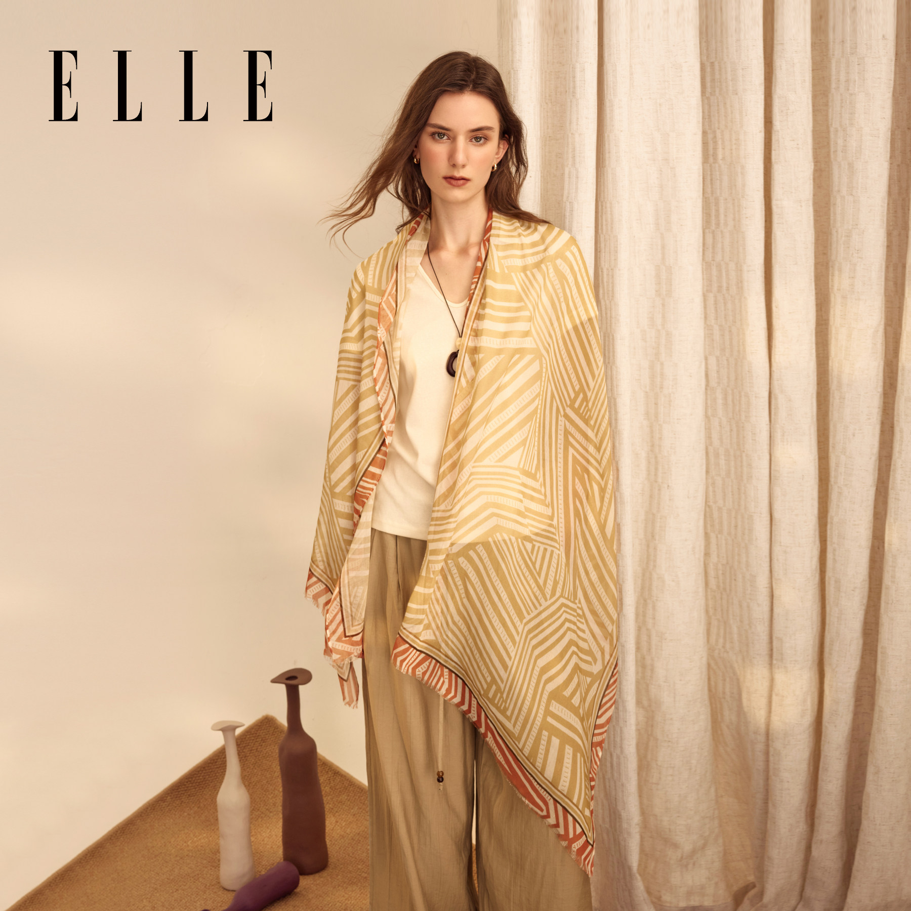 ELLE100%莫代尔薄款丝巾披肩图片