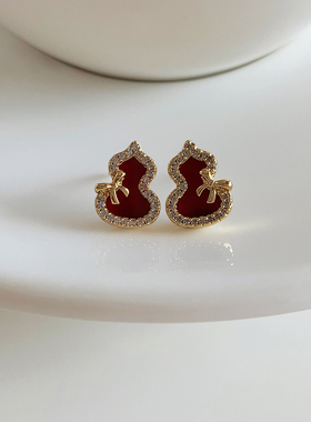 chomelkinsey红色蝴蝶结葫芦耳钉女小众高级感设计感新年喜庆耳饰