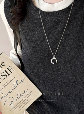 miu系格调不规则c型毛衣链