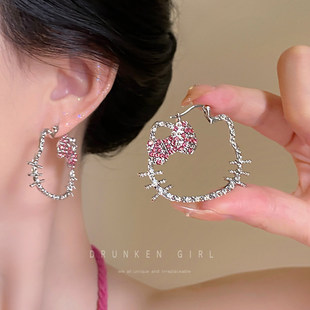 满钻hellokitty耳圈女秋冬独特绝美无耳洞耳夹夸张可爱kt猫大耳环