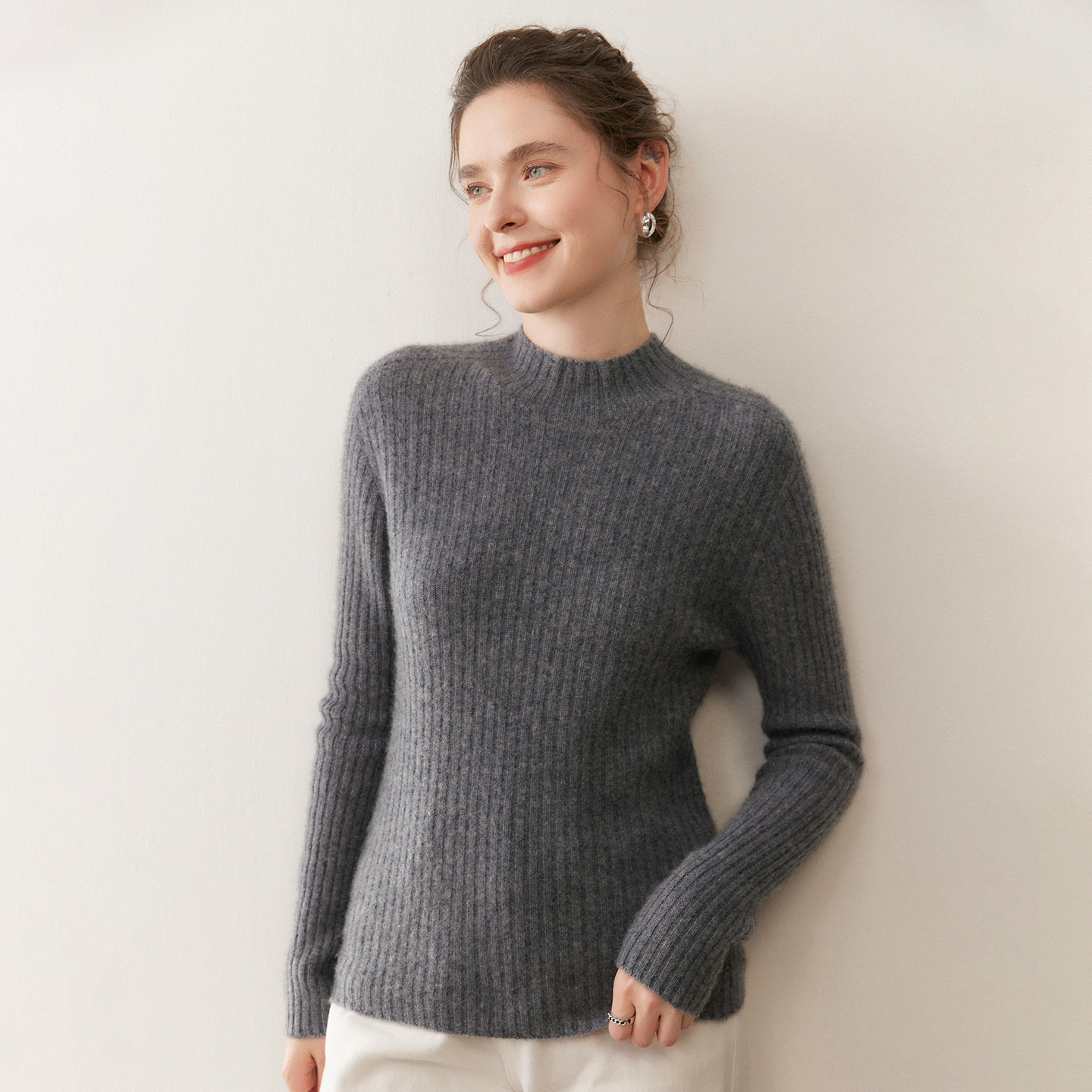 冬季加厚一线抽条半高领山羊绒衫女气质修身显瘦毛衣内搭针织上衣