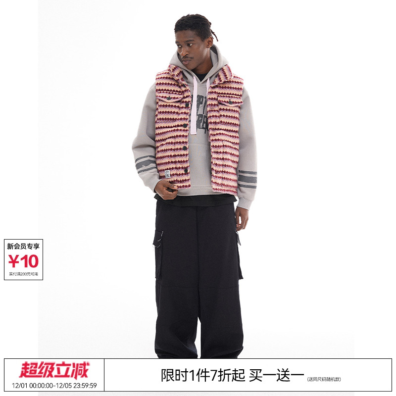 十个勤天王一珩 EMPTY REFERENCE毛呢条纹翻领保暖羽绒棉马甲背心