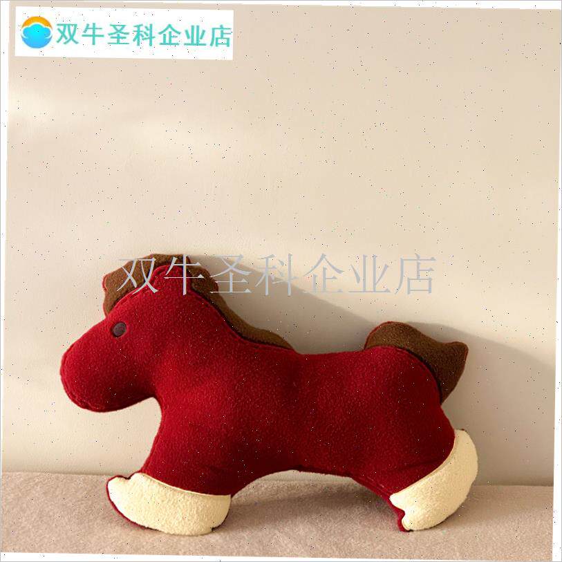 2026新款马年抱枕马年吉祥物ins风J沙发装饰靠枕新年礼物摆件腰.