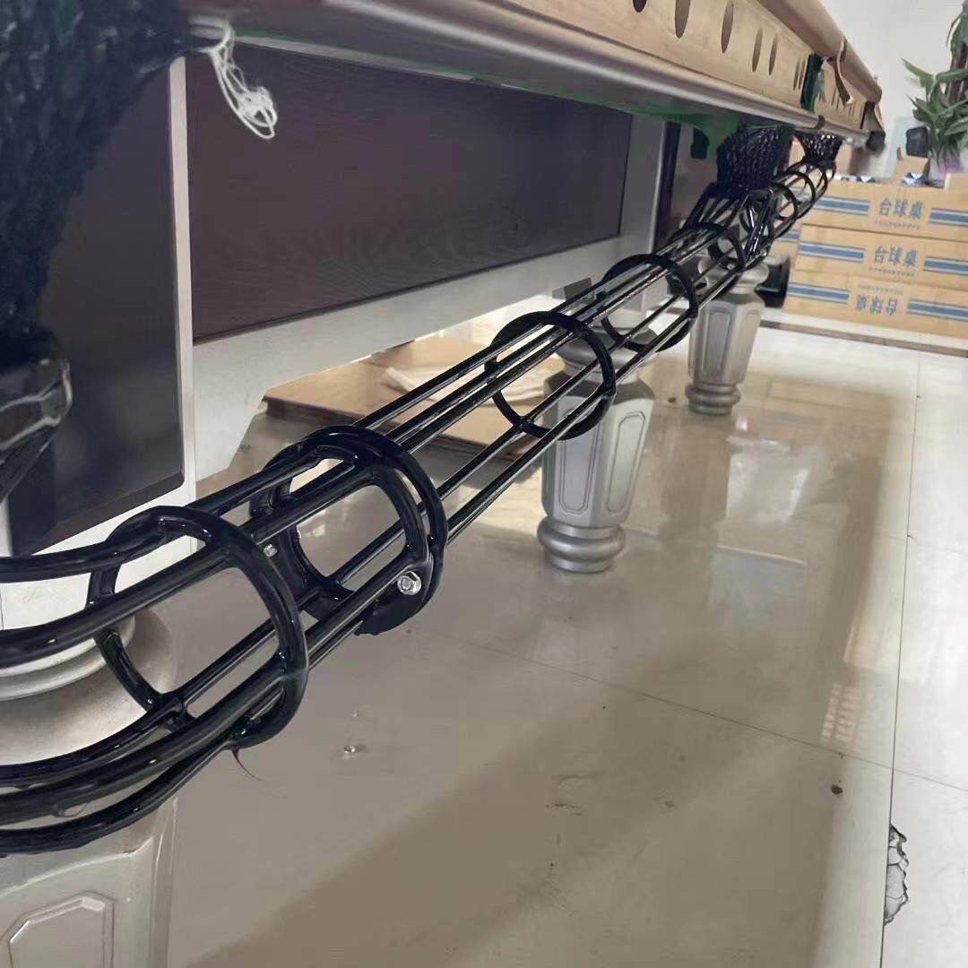 全封闭式轨道台球锁球器