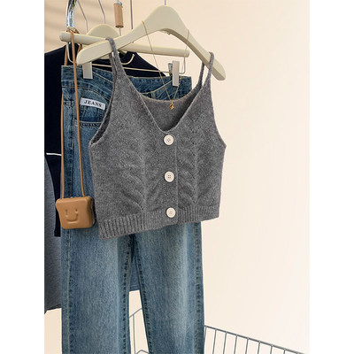 灰色v领针织吊带女夏季2026新款叠穿坎肩外穿小背心短款上衣夏季