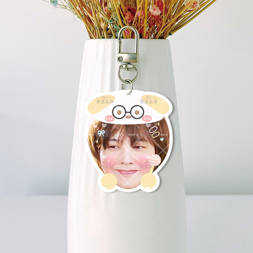 权志龙双面白底亚克力钥匙扣应援包挂件书包挂件明星周边来图定制