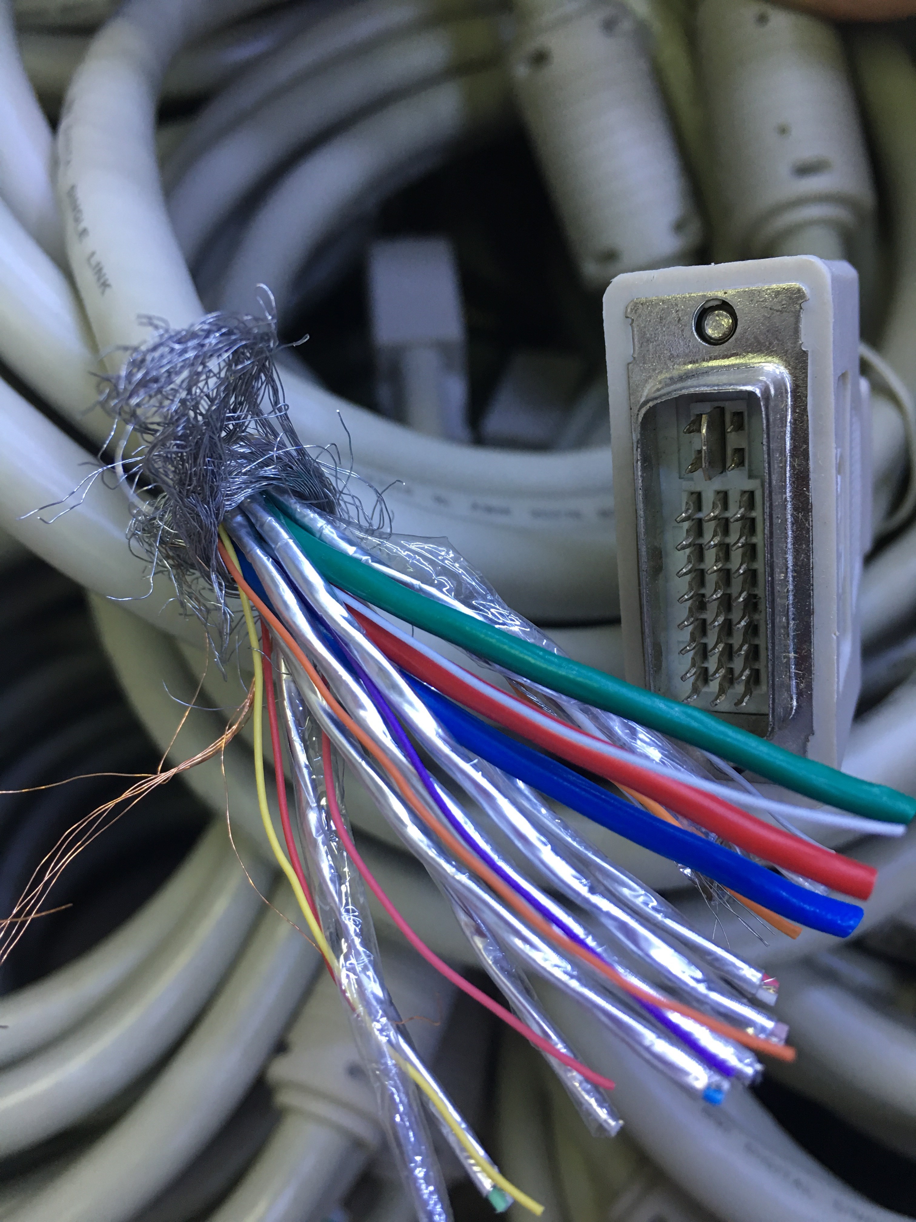 清仓高品质dvi线 标准dvi线 dvi24 5公对公dvi-i线 满针接点 3米