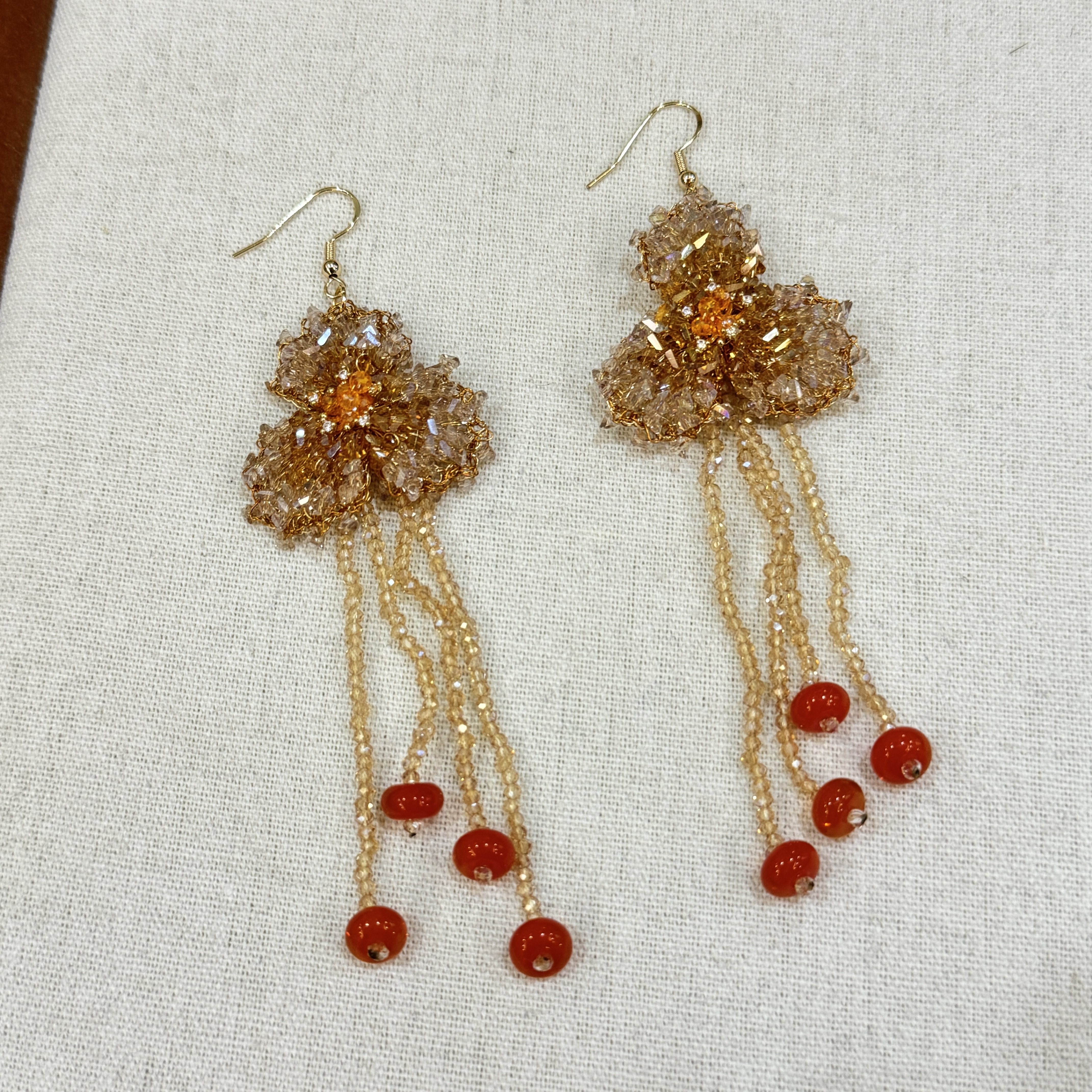 莫奈暖金色向日葵系列花朵耳环设计气质高级感日常百搭,饰品/流行首饰/时尚饰品新,耳钉,淘宝优惠券,粉丝福利购,淘宝优惠卷