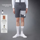 6期免息 经典 THOM BROWNE 男士 四条纹饰纯棉短裤 卫裤