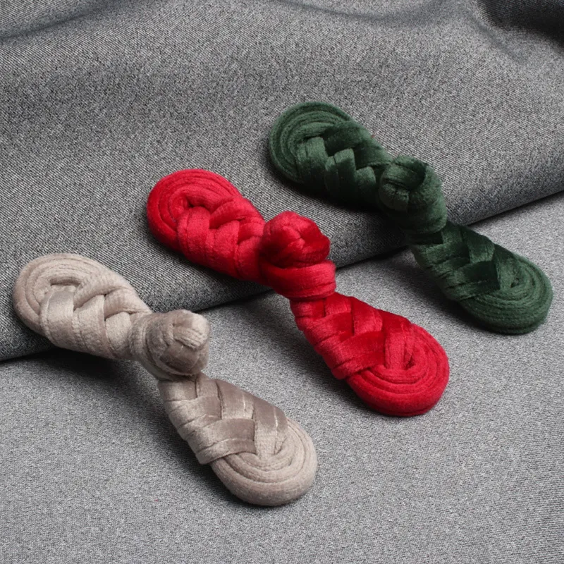 盘扣扣子平绒丝绒琵琶盘扣大衣外套中国风成人儿童服饰装饰手工扣,纺织面料/辅料/配套,布贴/刺绣徽章,淘宝优惠券,粉丝福利购,淘宝优惠卷