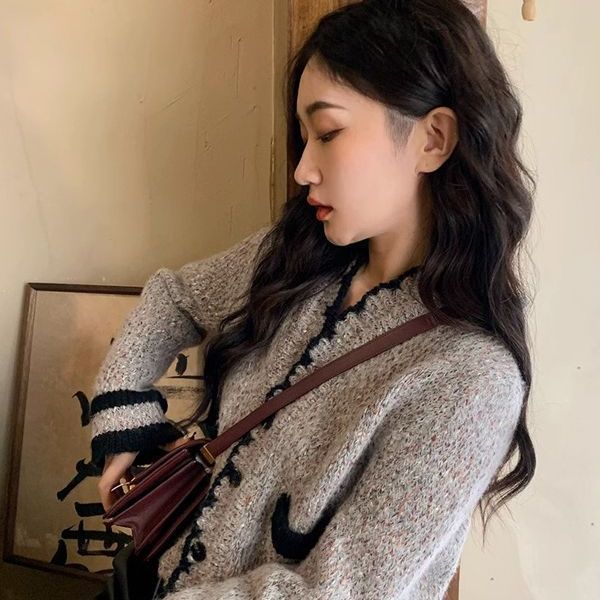 法式小香风V领短款开衫毛