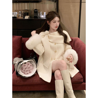 miu系千金风围脖斗篷毛呢外套