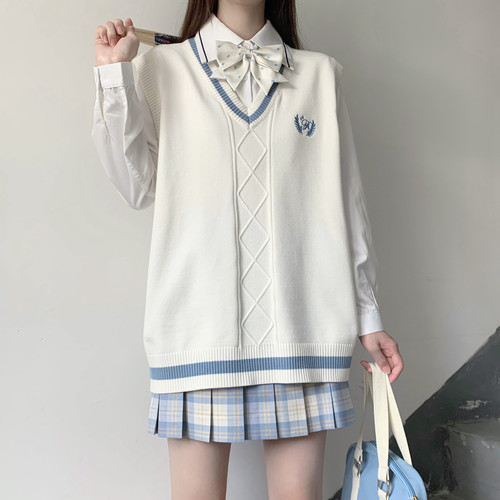 颜沐溪V领jk学院风针织衫背心