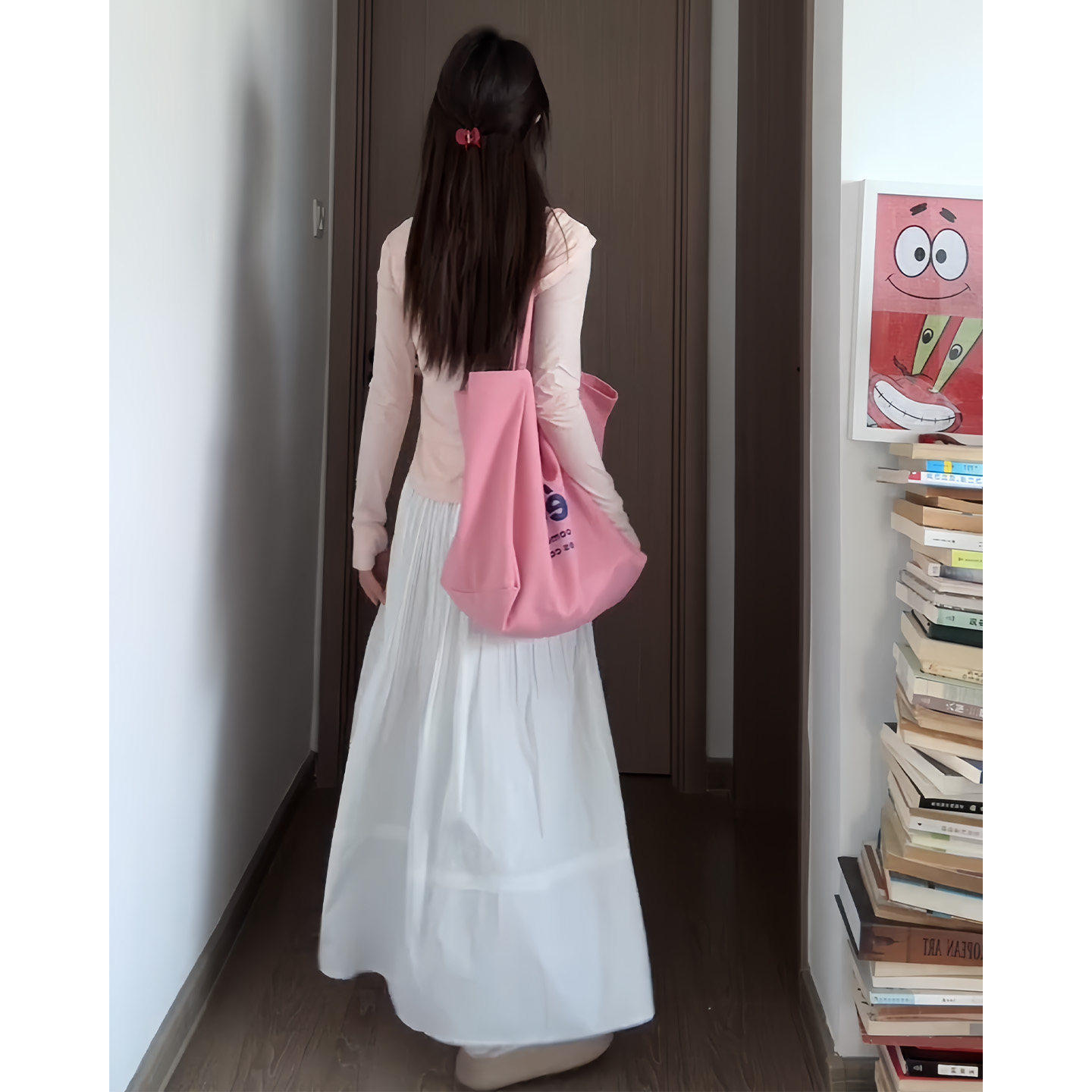 白色压褶半身长裙女夏季薄2026新款高腰显瘦a字气质设计感花苞裙