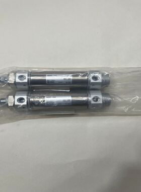 气缸，型号CM2B32-50AZ，未开封，