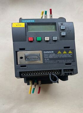 变频器，型号6SL3210-5BE22-2UV0