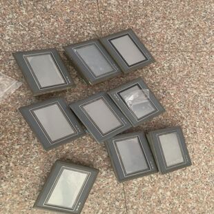 顾美触摸屏MT6043H 拆机件还有8台 成色如图 外壳表面