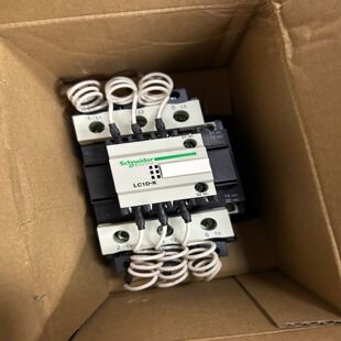 电容切换接触器，型号LC1DWK12Q7C，电