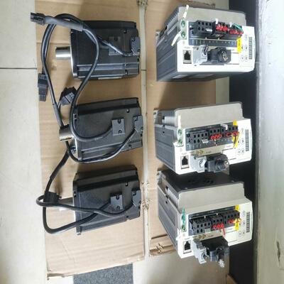 维修检查施耐德伺服驱动器LXM23DU07M3X实物图运费到