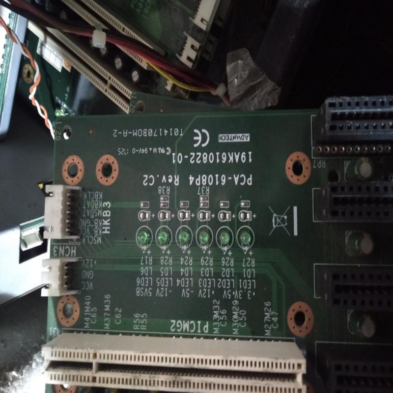 维修检查研华工控机底板。。PCA-6108P4 REV:议价