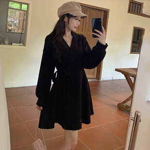 气质连衣裙高级感别致收腰裙子 230实拍2026灯芯绒斜纹秋冬女新款