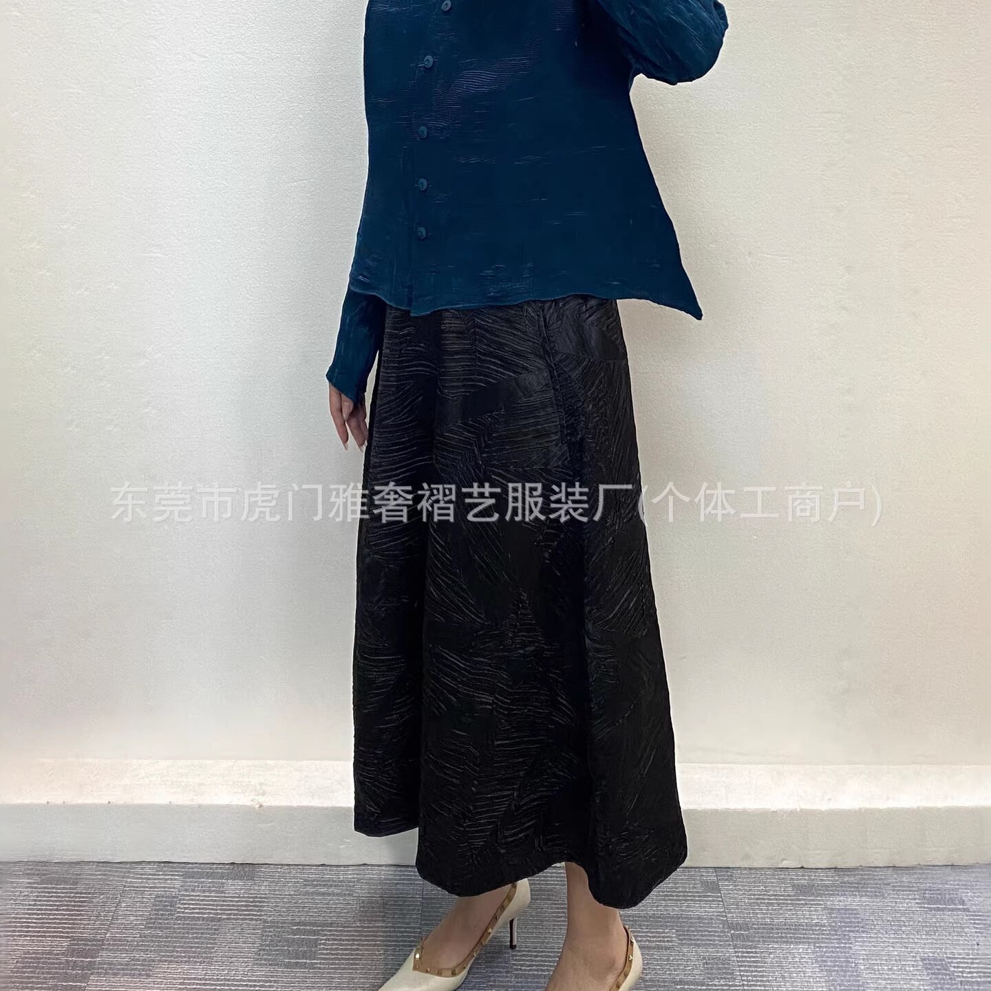 三宅褶皱半身裙2026春季法式提花重工高定轻奢时尚半裙女