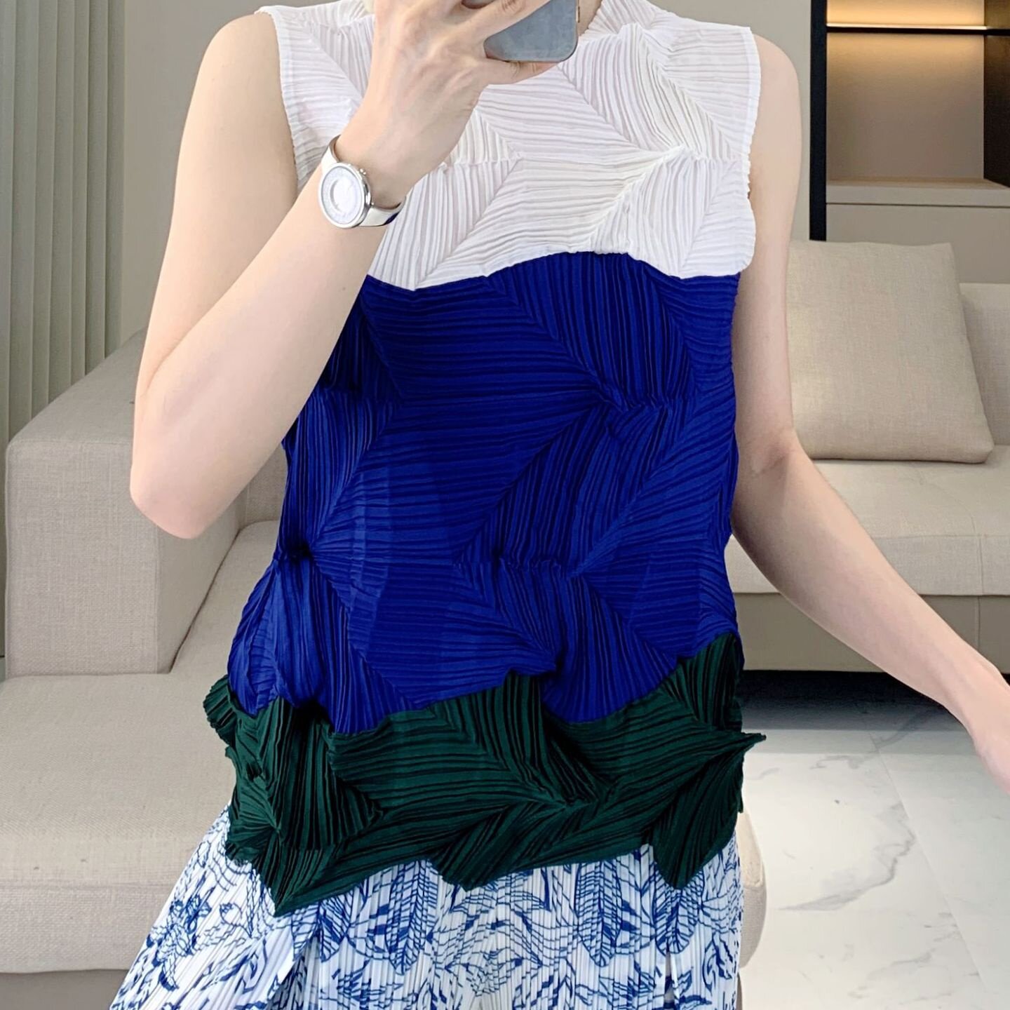 三宅风时尚背心T恤女夏季新款遮肉减龄女装花苞拼色无袖休闲上衣