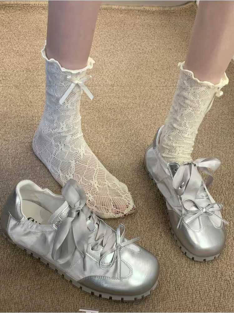 环球超火芭蕾舞鞋银色百搭德训鞋