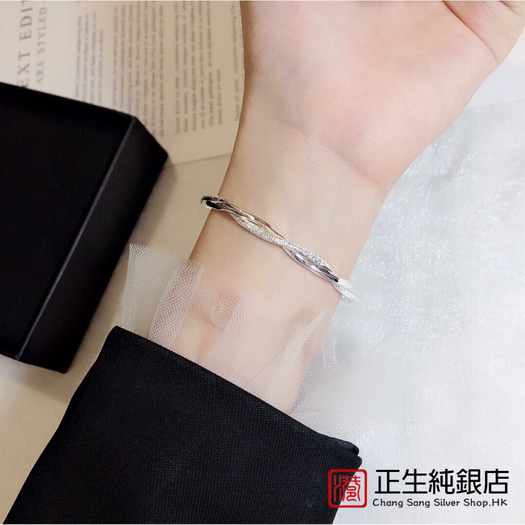 香港正生纯银999足银莫比乌斯推拉手镯女简约实心气质年轻送女友