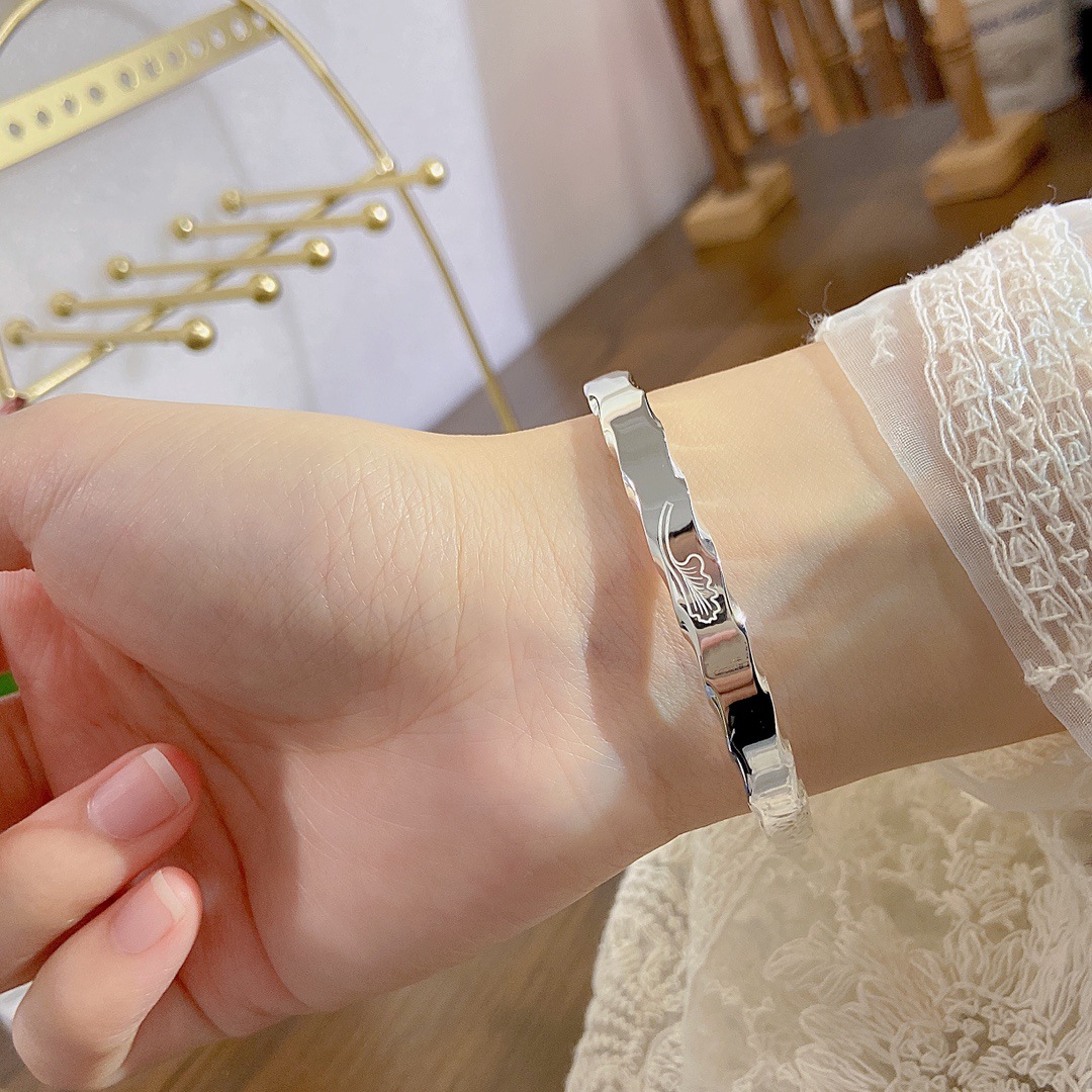 香港正生纯银9999足银手镯女实心纯银手镯简约一叶子银镯子推拉银