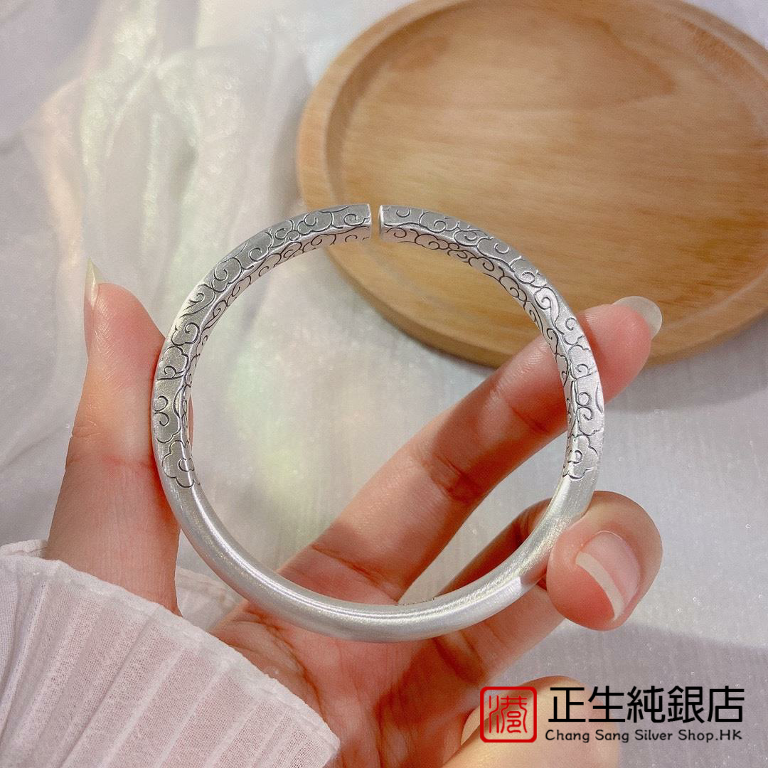 香港正生999足银开口手镯纯手工雕刻四方形复古民族风情侣纯银镯