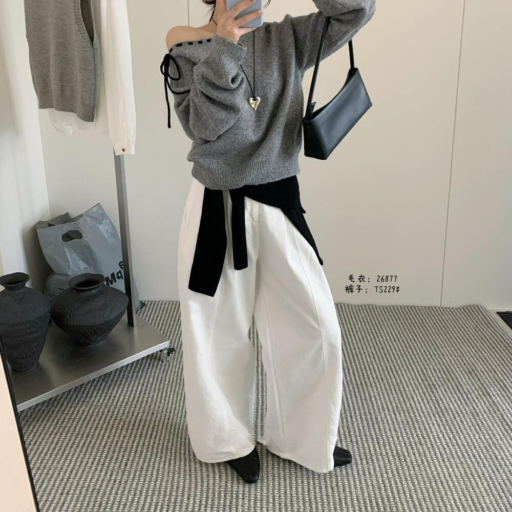 韩系设计感斜肩抽绳圆领毛衣女士秋冬季2025新款显瘦百搭套头上衣