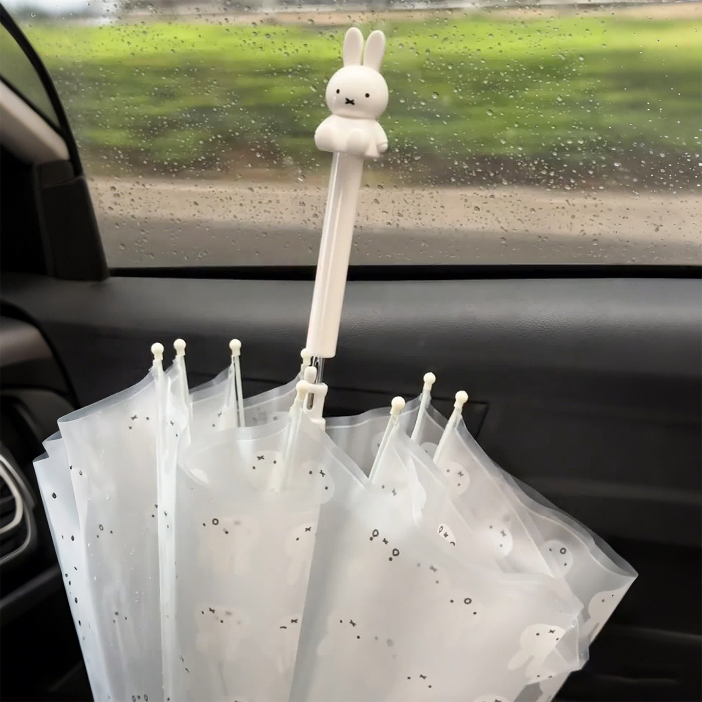 【红薯推荐】米菲兔雨伞学生上学专用加大加固透明长柄伞晴雨两用