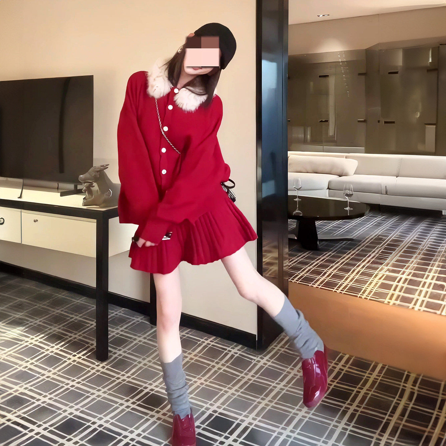 新年套装女秋冬季新款韩系红色毛领毛衣开衫高腰百褶半身裙两件套